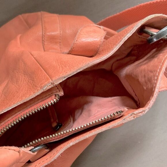 FREE PEOPLE Leslie Leather Tote Tiger Red Bag - Picture 14 of 16